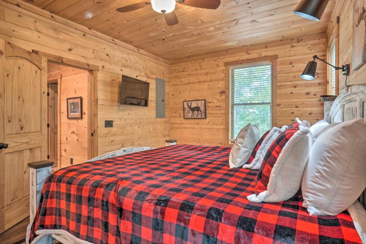 Peaceful Cabin On 3 Private Acres Deck And Fire Pit Blairsville Eksteriør bilde